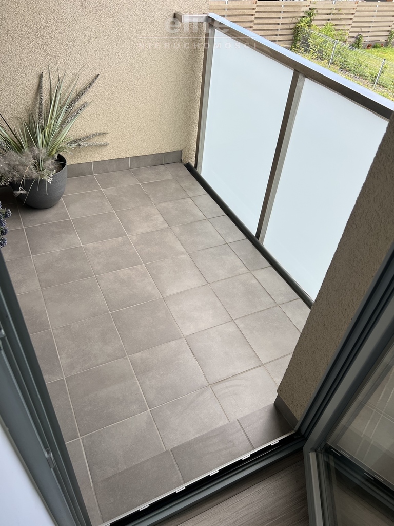 Barbakan osiedle zamknięte 2 pok + garderoba (8)