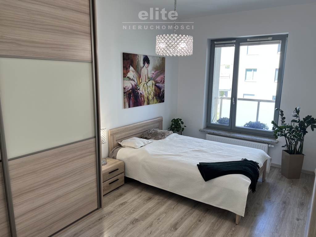 Barbakan osiedle zamknięte 2 pok + garderoba (10)