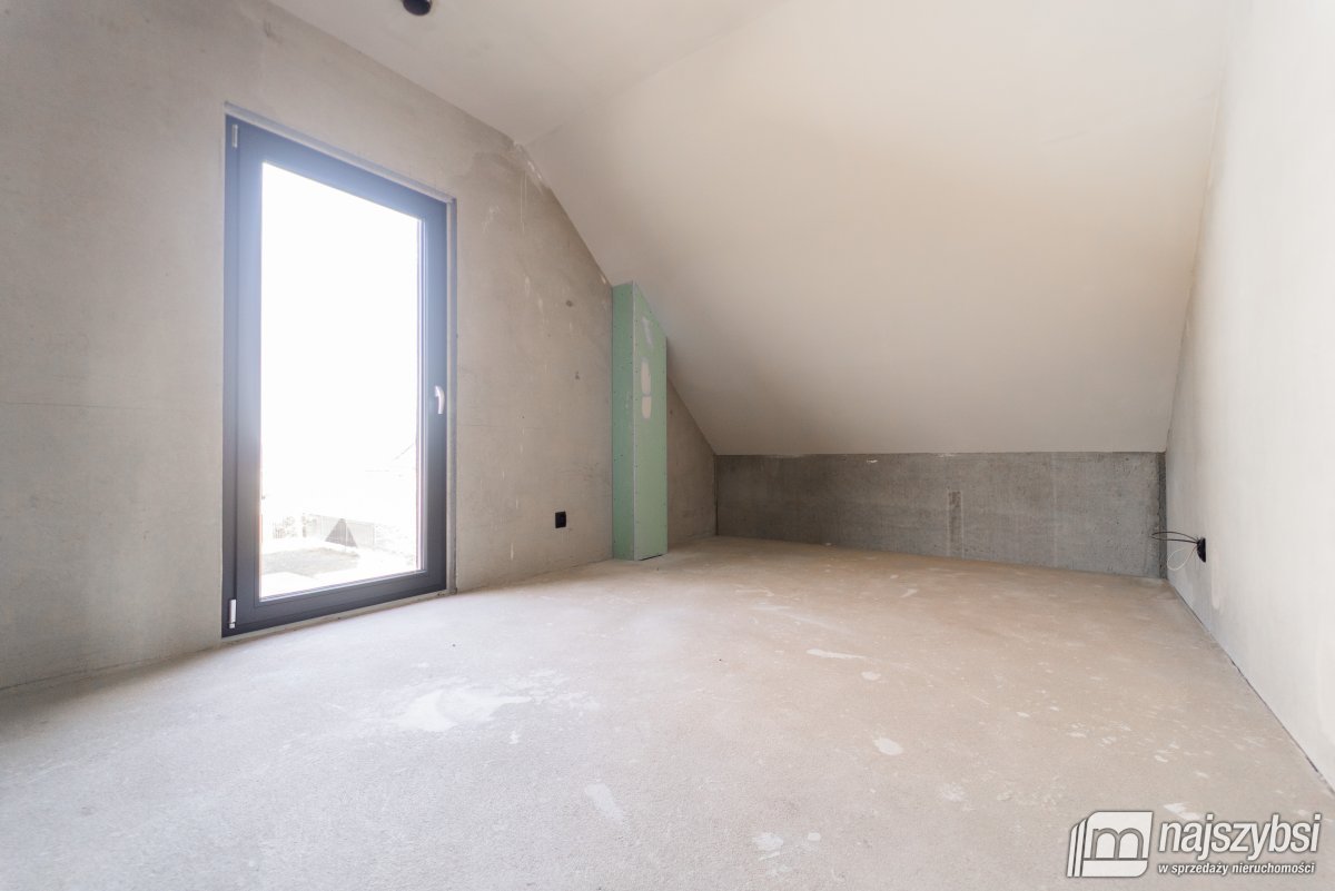 Golczewo - Energooszczędny dom z garażem  (18)