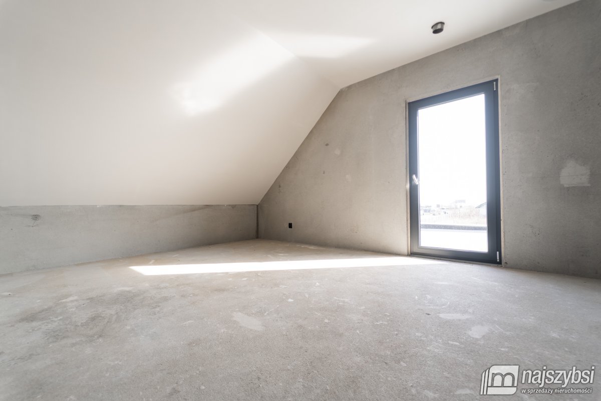 Golczewo - Energooszczędny dom z garażem  (19)