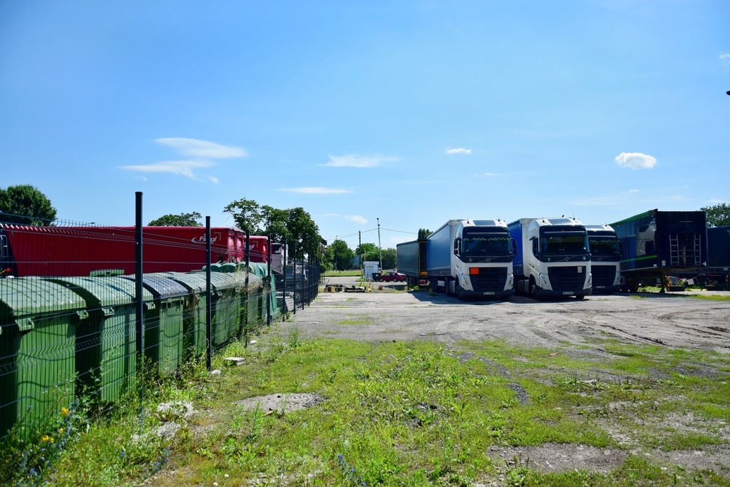 Utwardzony plac 1 ha, media, ogrodzenie - Dąbie (10)