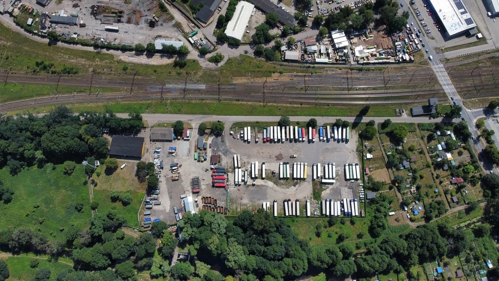 Utwardzony plac 1 ha, media, ogrodzenie - Dąbie (16)