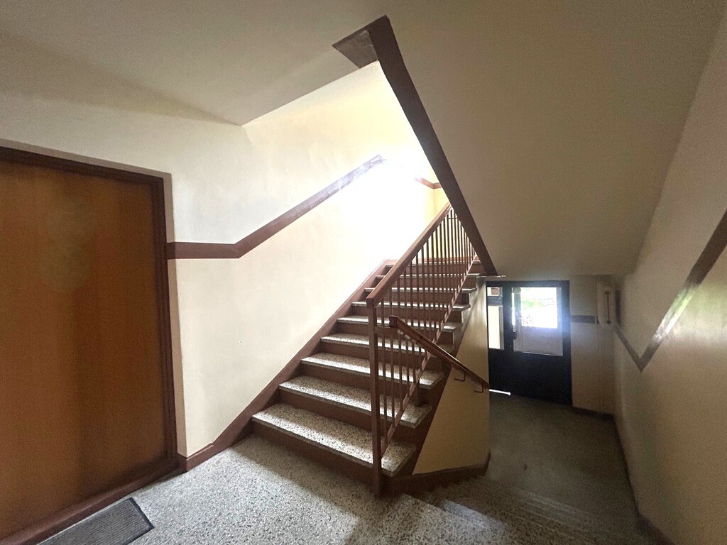 2 pokoje; enklawa ciszy (13)