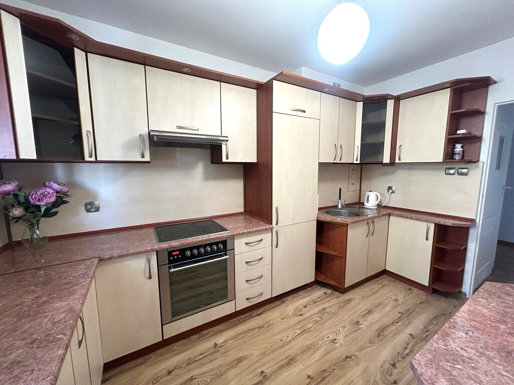 2 pokoje; enklawa ciszy (9)