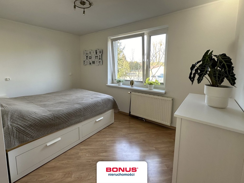 Ładne mieszkanie z ogrodem oraz dużym tarasem (13)