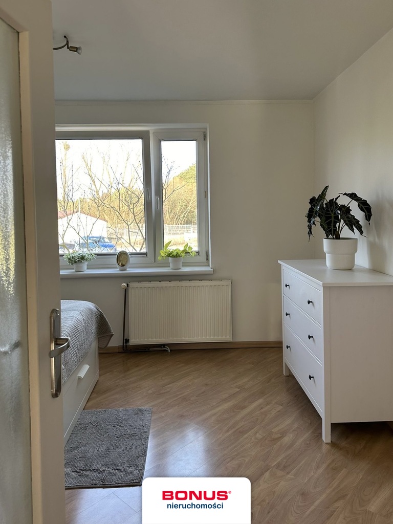 Ładne mieszkanie z ogrodem oraz dużym tarasem (15)