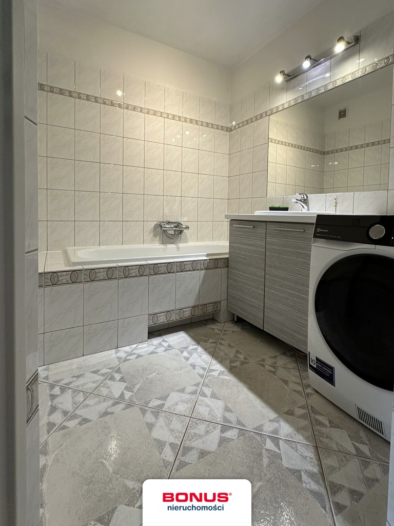 Ładne mieszkanie z ogrodem oraz dużym tarasem (22)