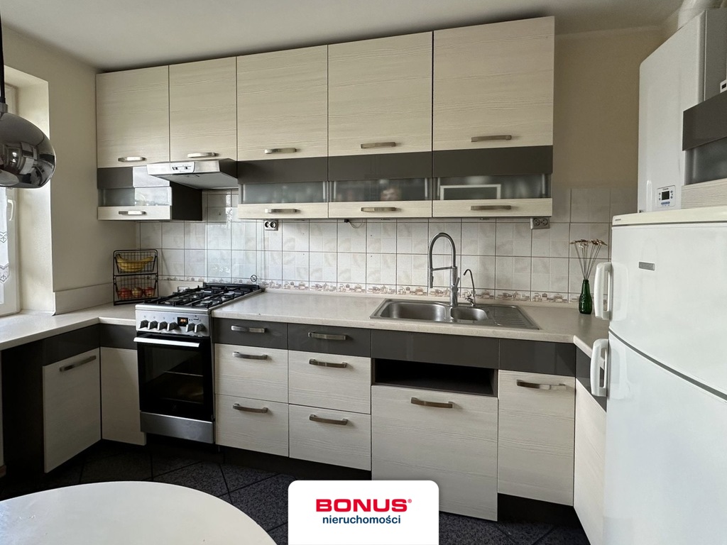 Ładne mieszkanie z ogrodem oraz dużym tarasem (7)