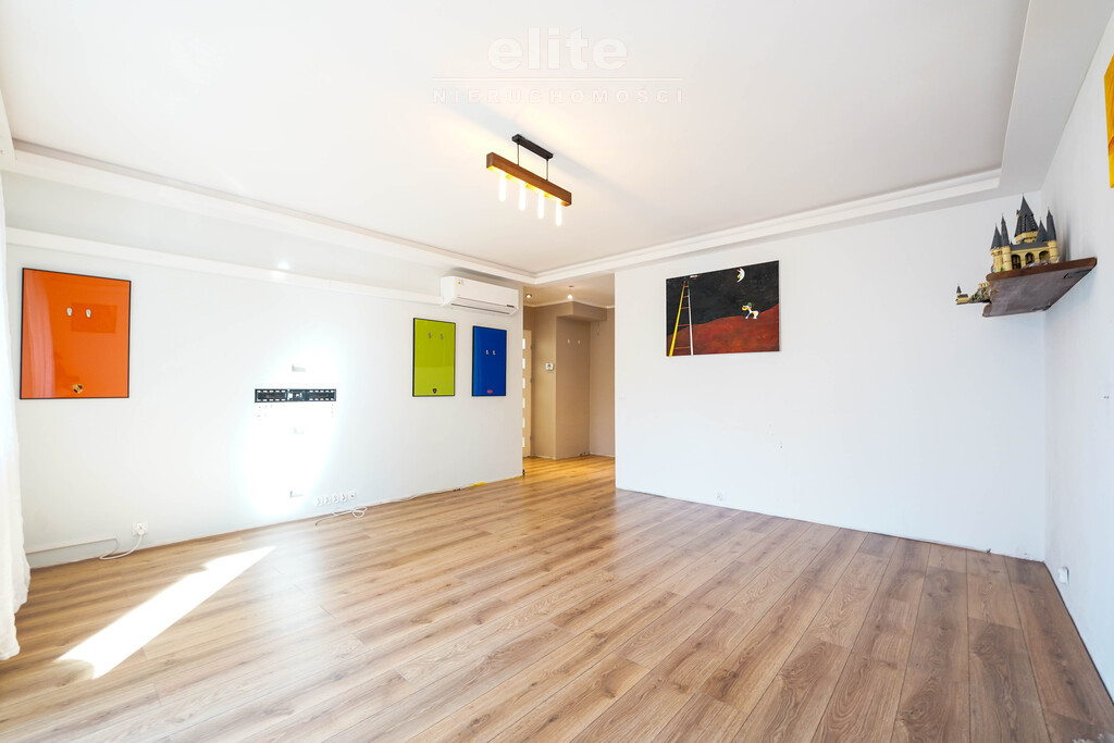 Przecław 2 Pokojowe BALKON  Spółdzielcze własnośc. (1)