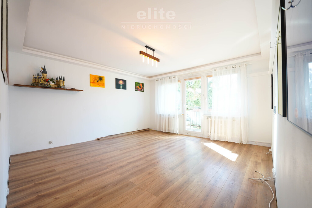 Przecław 2 Pokojowe BALKON  Spółdzielcze własnośc. (9)