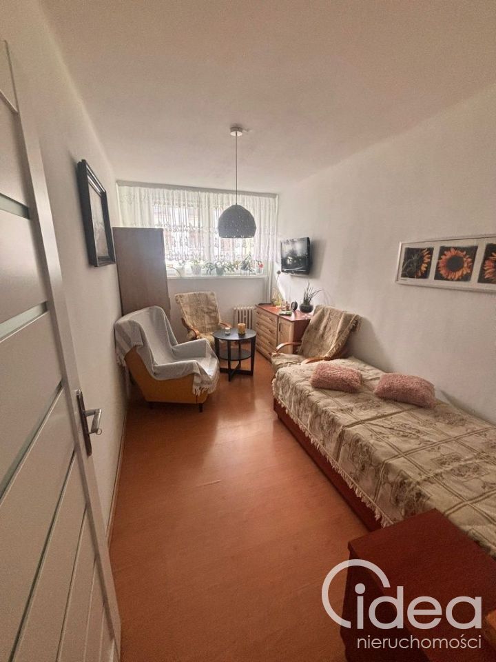 2 pokoje z balkonem blisko Bramy Portowej (6)