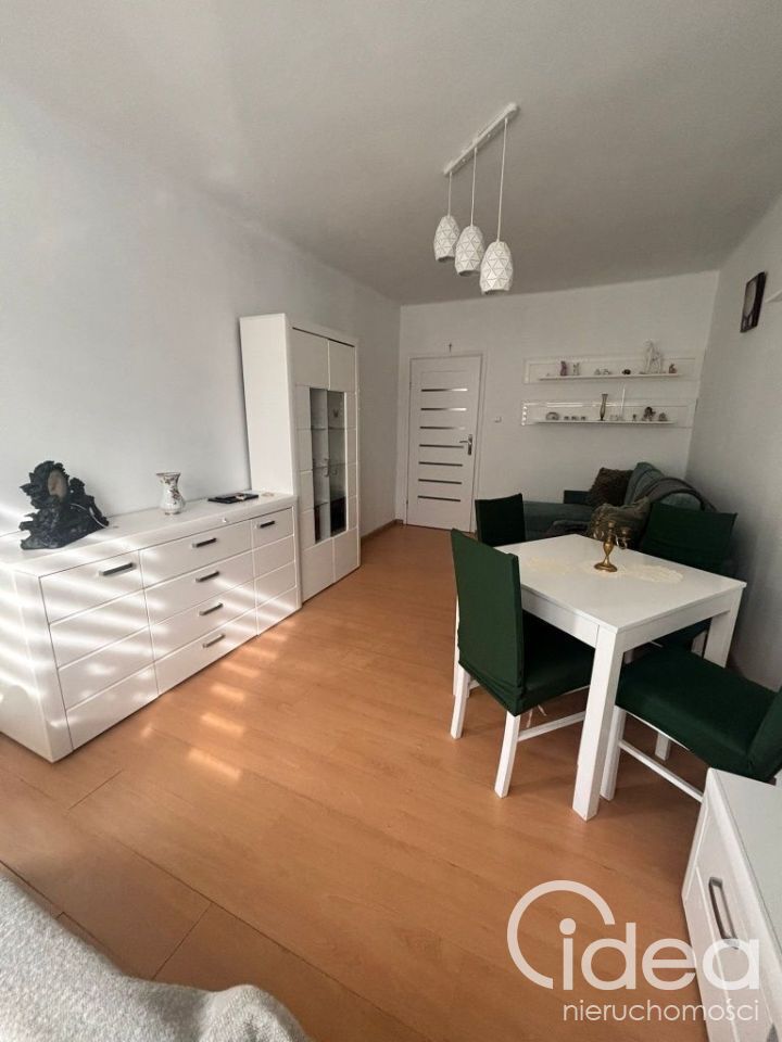 2 pokoje z balkonem blisko Bramy Portowej (2)