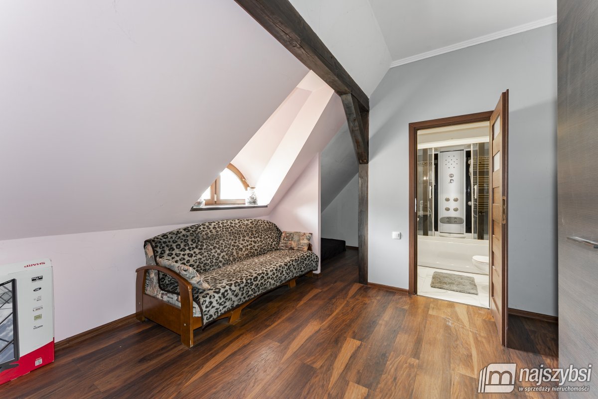 Osinów Dolny- restauracja - przejście graniczne  (23)