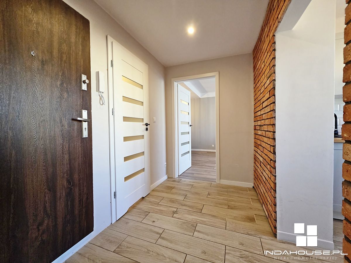 2 pokojowe mieszkanie na IV piętrze przy ul. E. Gi (6)