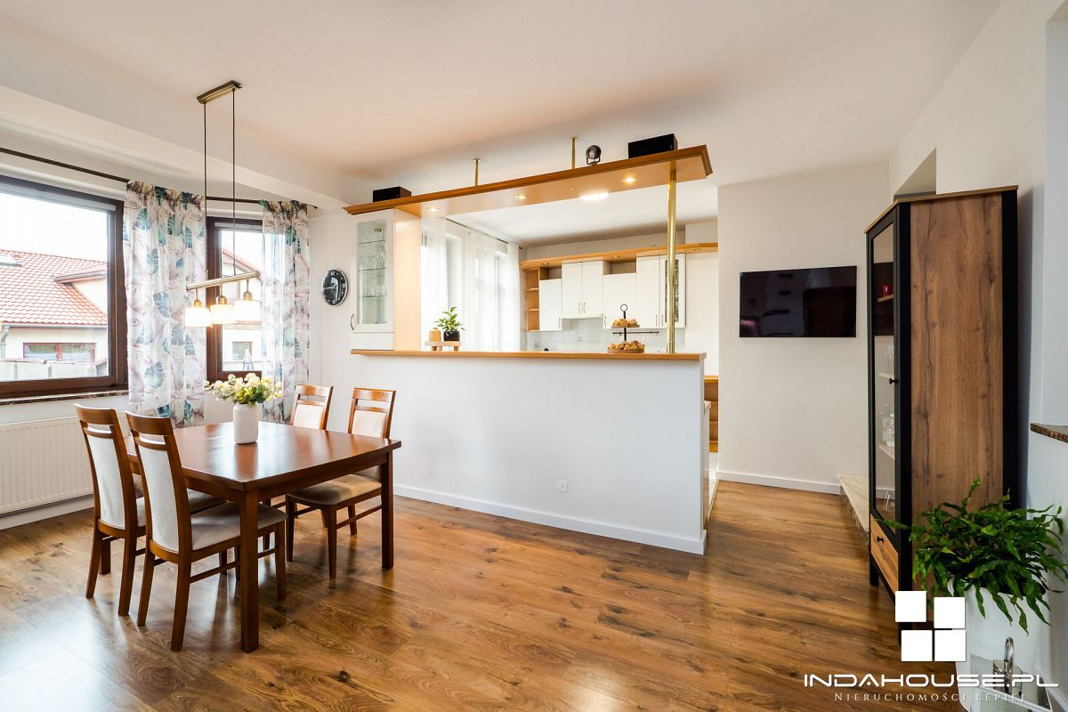 Dom z 4 sypialniami, duża, zagospodarowana działka (3)