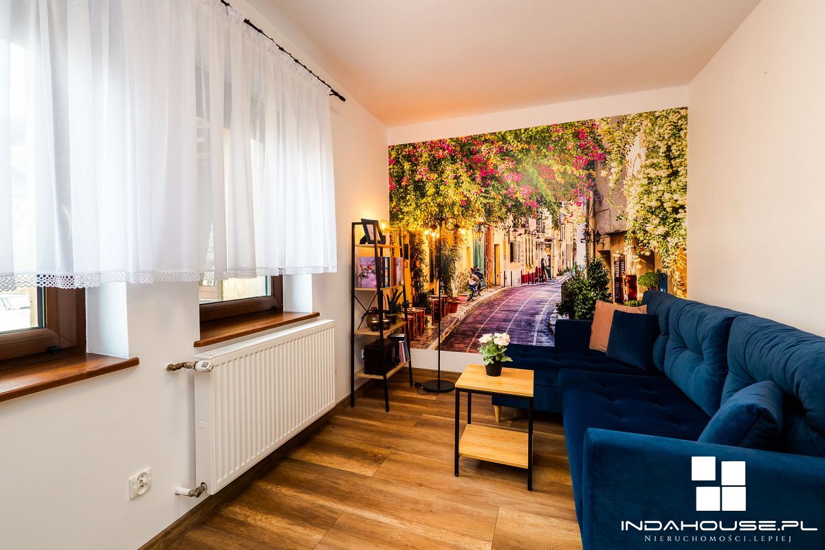 Dom z 4 sypialniami, duża, zagospodarowana działka (9)