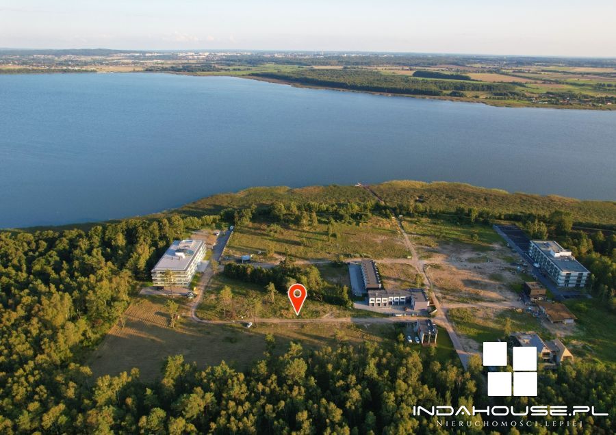 Działka z eleganckim sąsiedztwem apartamentowców (3)