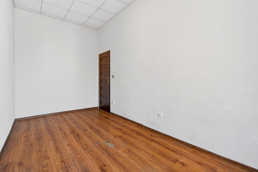 Mieszkanie 115,5 m2 w kamienicy, 7 pokoi, centrum (6)