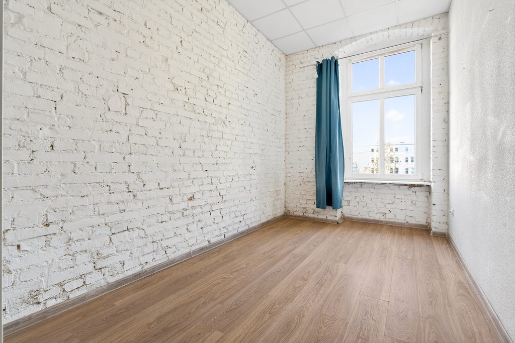 Mieszkanie 115,5 m2 w kamienicy, 7 pokoi, centrum (7)