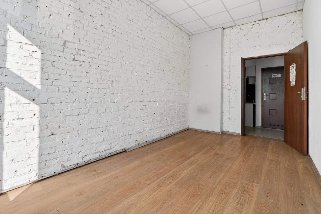 Mieszkanie 115,5 m2 w kamienicy, 7 pokoi, centrum (10)