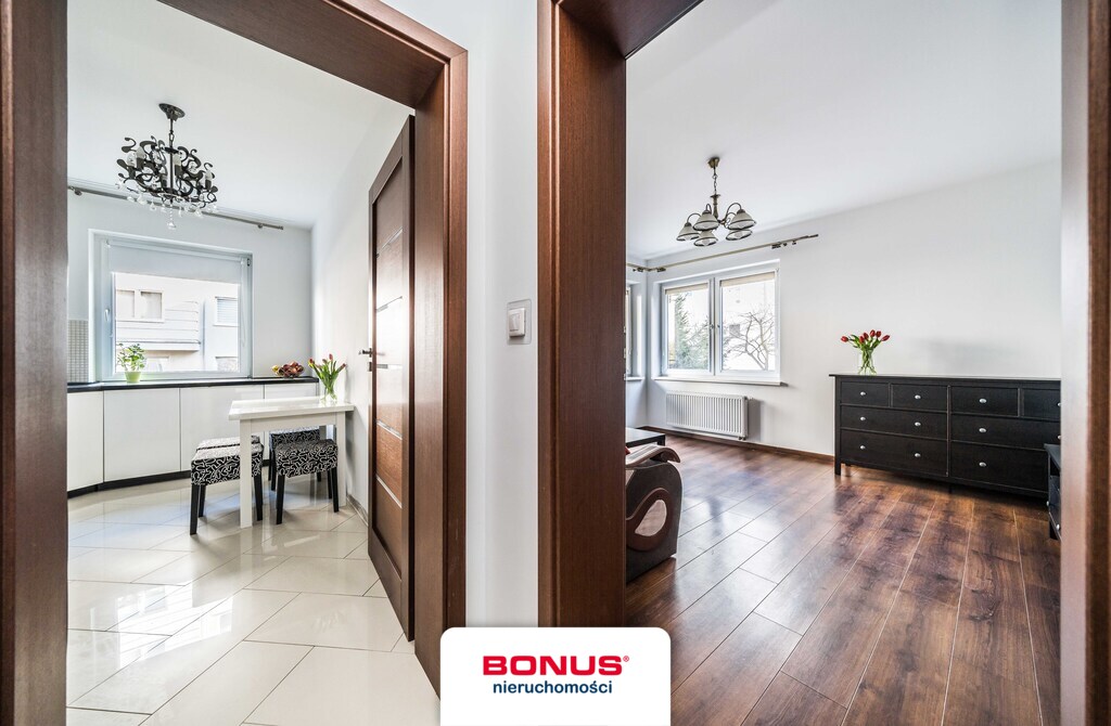 3 pokoje - Osobna kuchnia - Duży balkon - Parking (4)