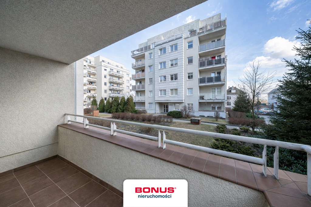 3 pokoje - Osobna kuchnia - Duży balkon - Parking (7)