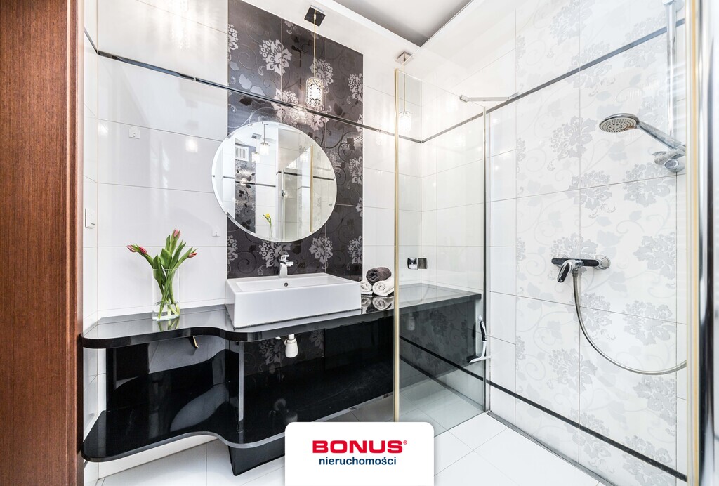 3 pokoje - Osobna kuchnia - Duży balkon - Parking (13)