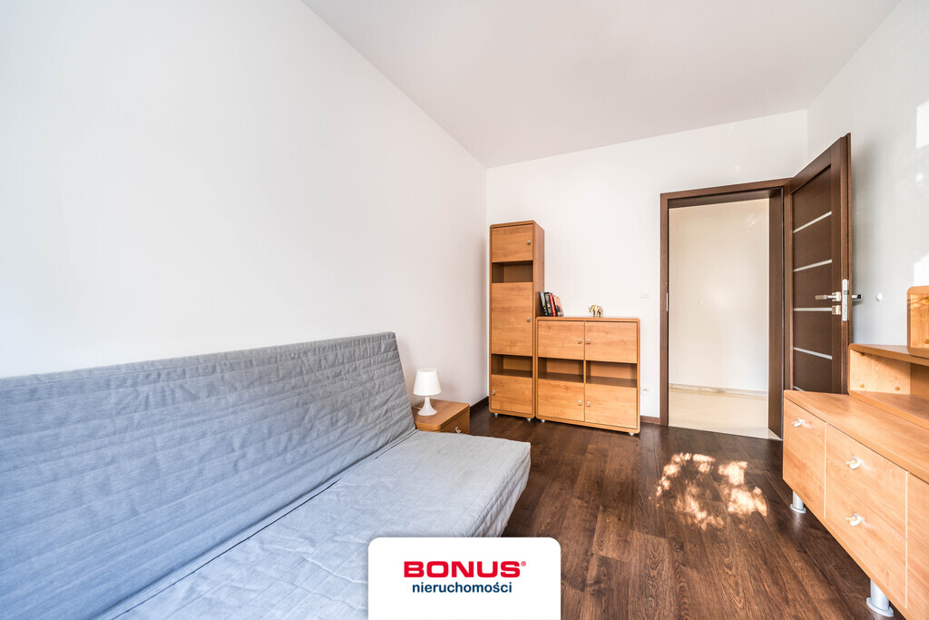 3 pokoje - Osobna kuchnia - Duży balkon - Parking (21)