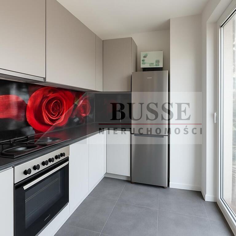 Na wynajem przytulne 2 pokoje z balkonem-Turzyn (1)