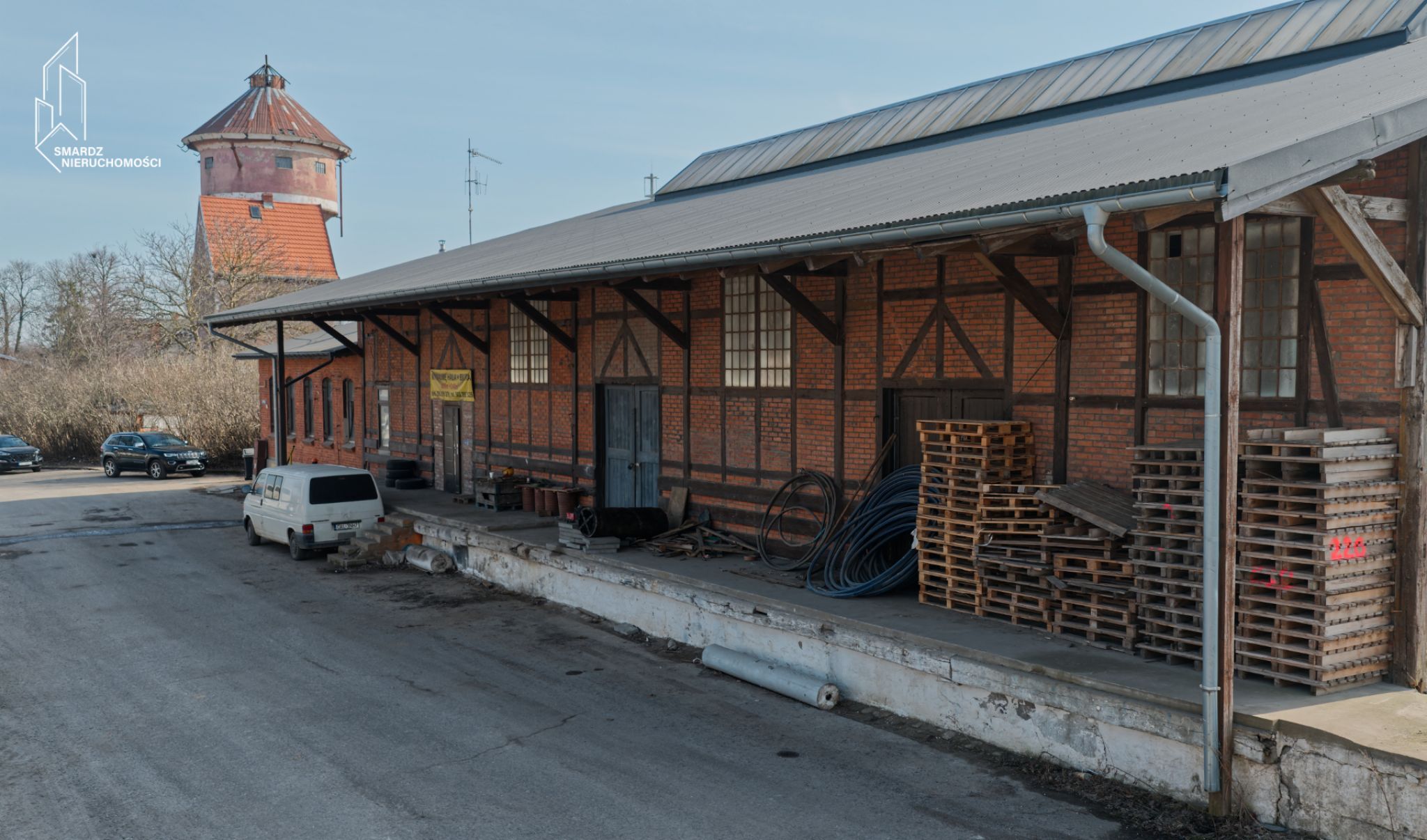 Sławno, ul. Dworcowa - nieruchomość inwestycyjna na sprzedaż. (70)