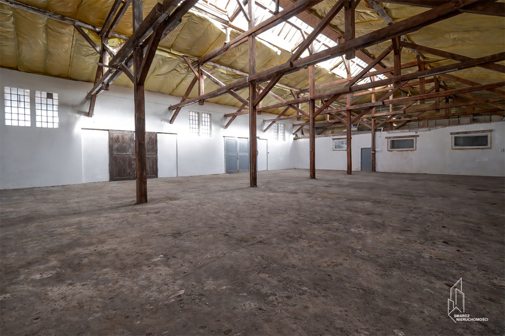 Sławno, ul. Dworcowa - nieruchomość inwestycyjna na sprzedaż. (100)