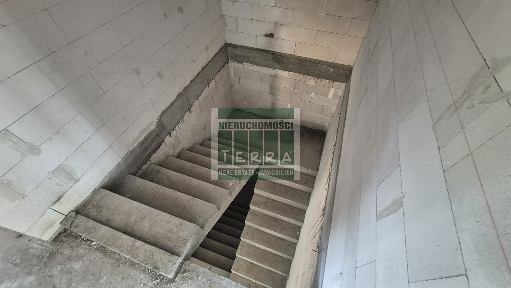 Nowoczesny dom z widokiem. (12)