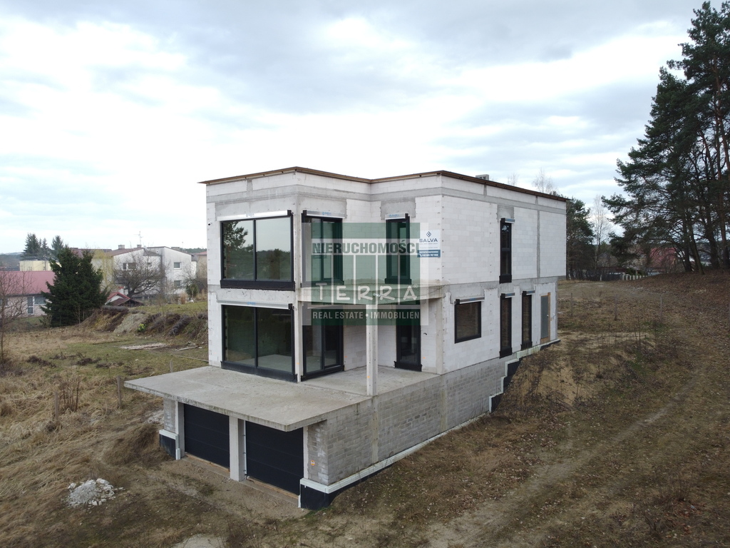 Nowoczesny dom z widokiem. (3)