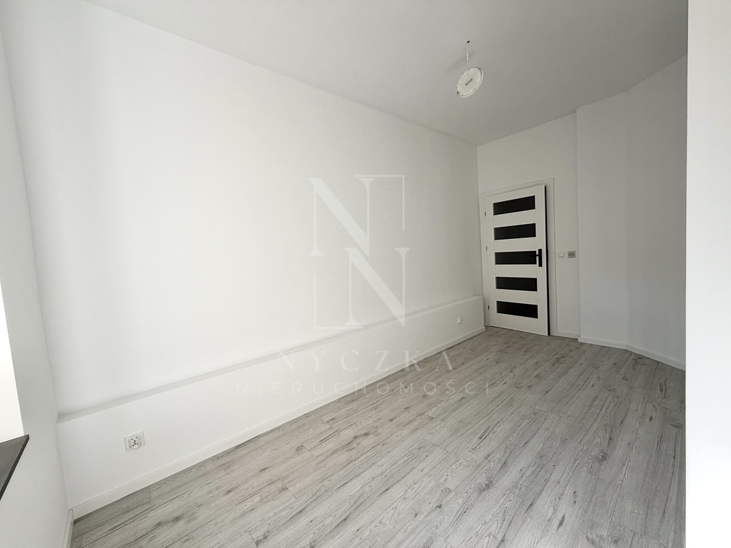 2 pokoje - Centrum - wysoki standard (9)