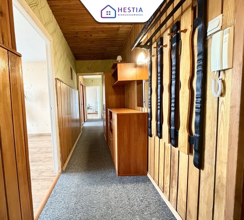 3-pok z oddzielną kuchnią. Balkon, piwnica. (12)