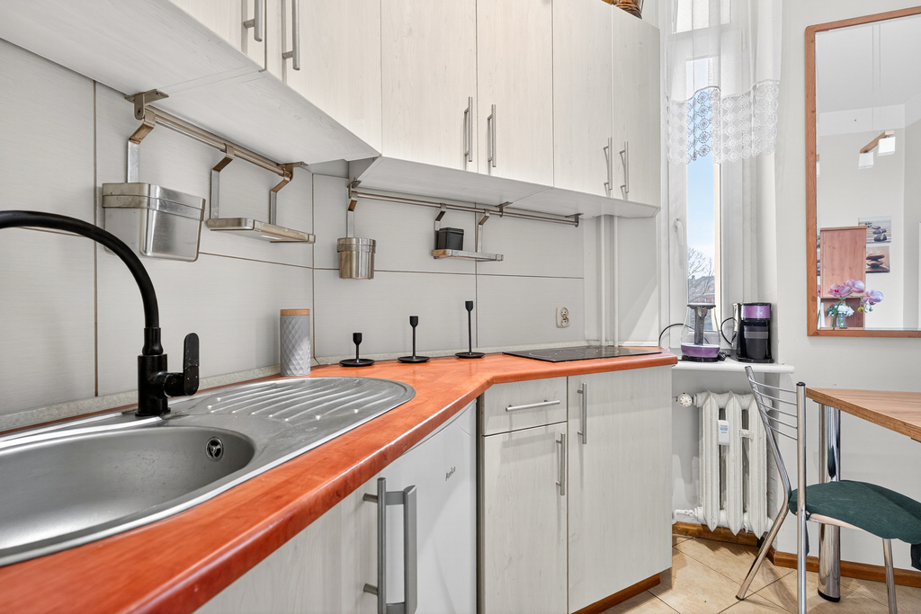 Przytulna kawalerka w samym centrum Szczecina! (10)