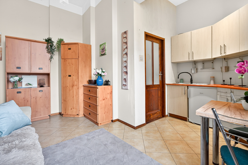 Przytulna kawalerka w samym centrum Szczecina! (4)