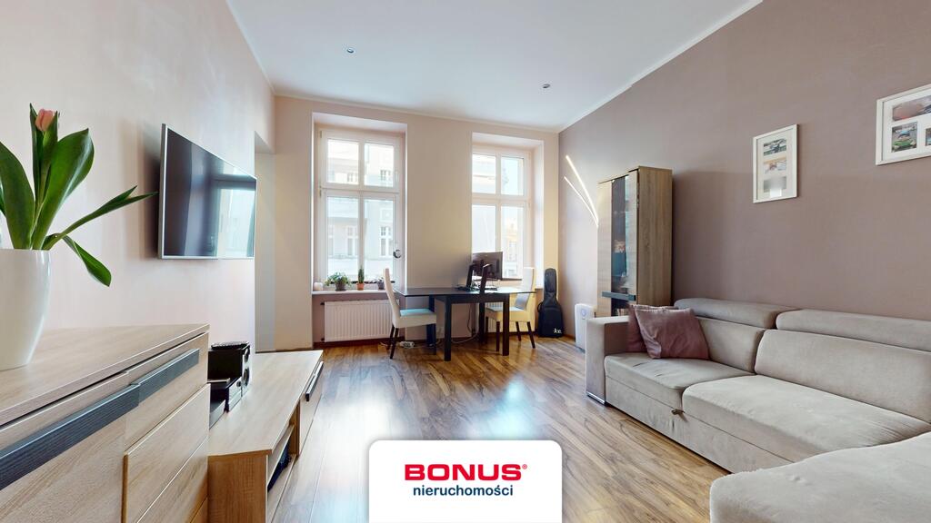 2 pokojowe mieszkanie na 1 piętrze (2)