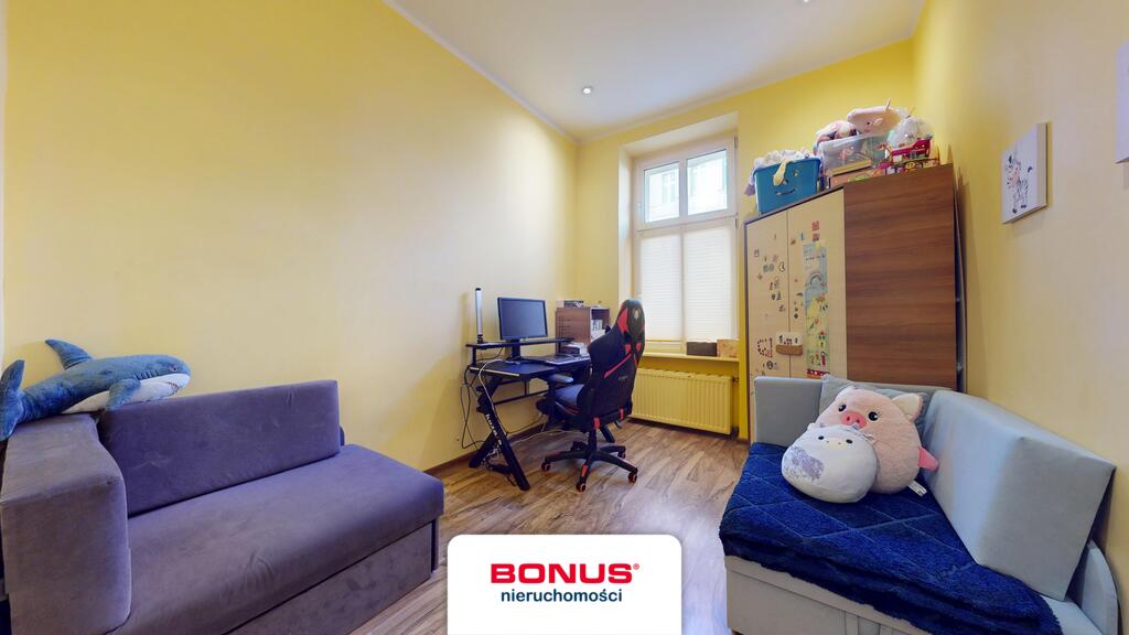 2 pokojowe mieszkanie na 1 piętrze (4)