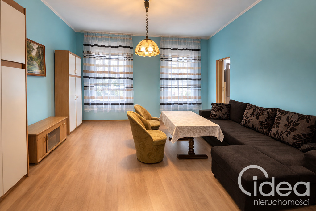 2 pokoje, 46m2 z widną kuchnią, Centrum (3)