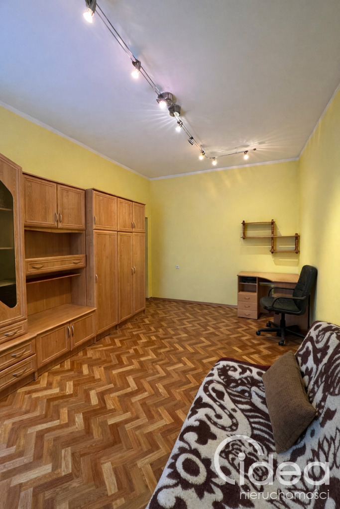 2 pokoje, 46m2 z widną kuchnią, Centrum (5)