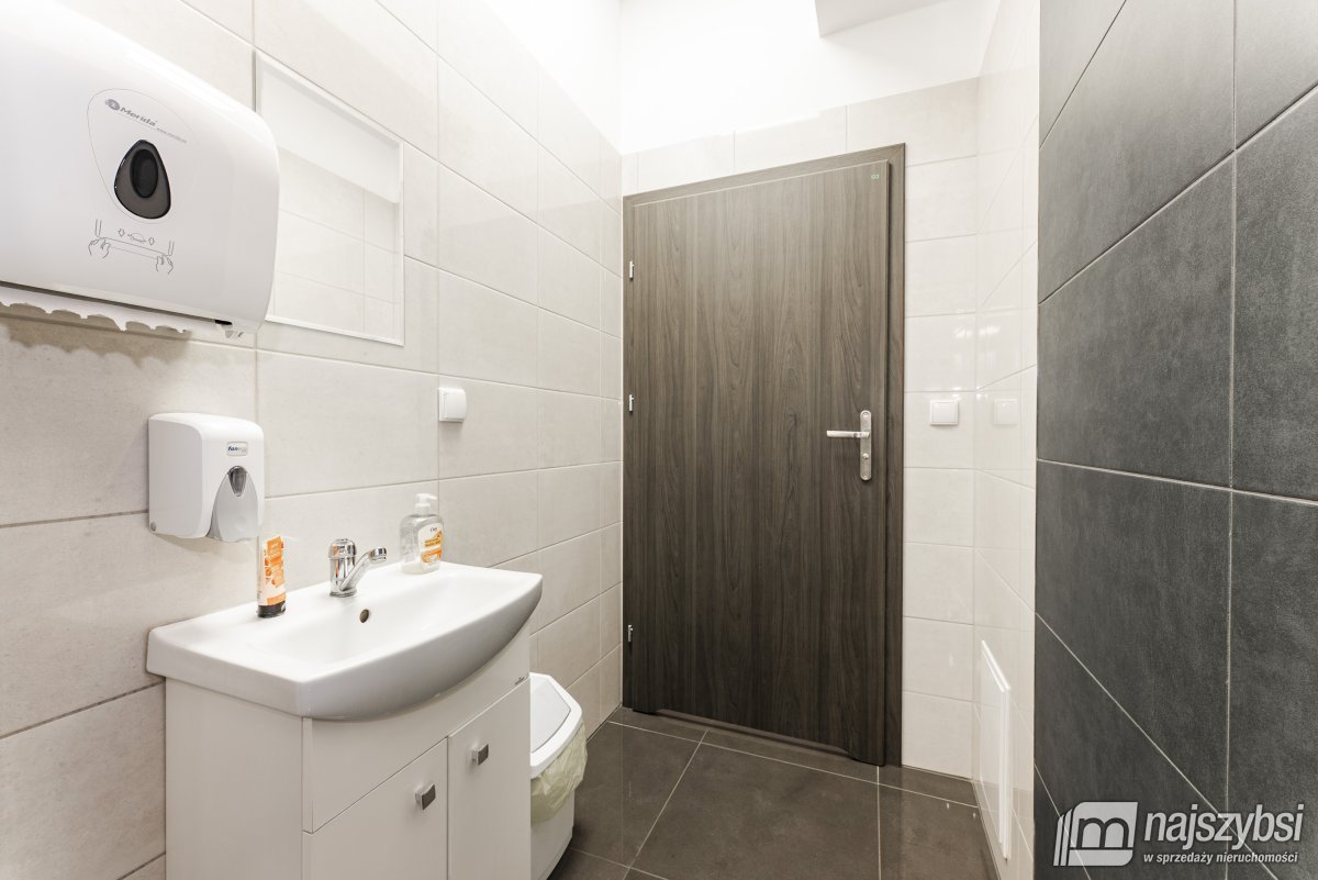 Stargard-lokal usługowy 200m2,opłaty w cenie netto (14)