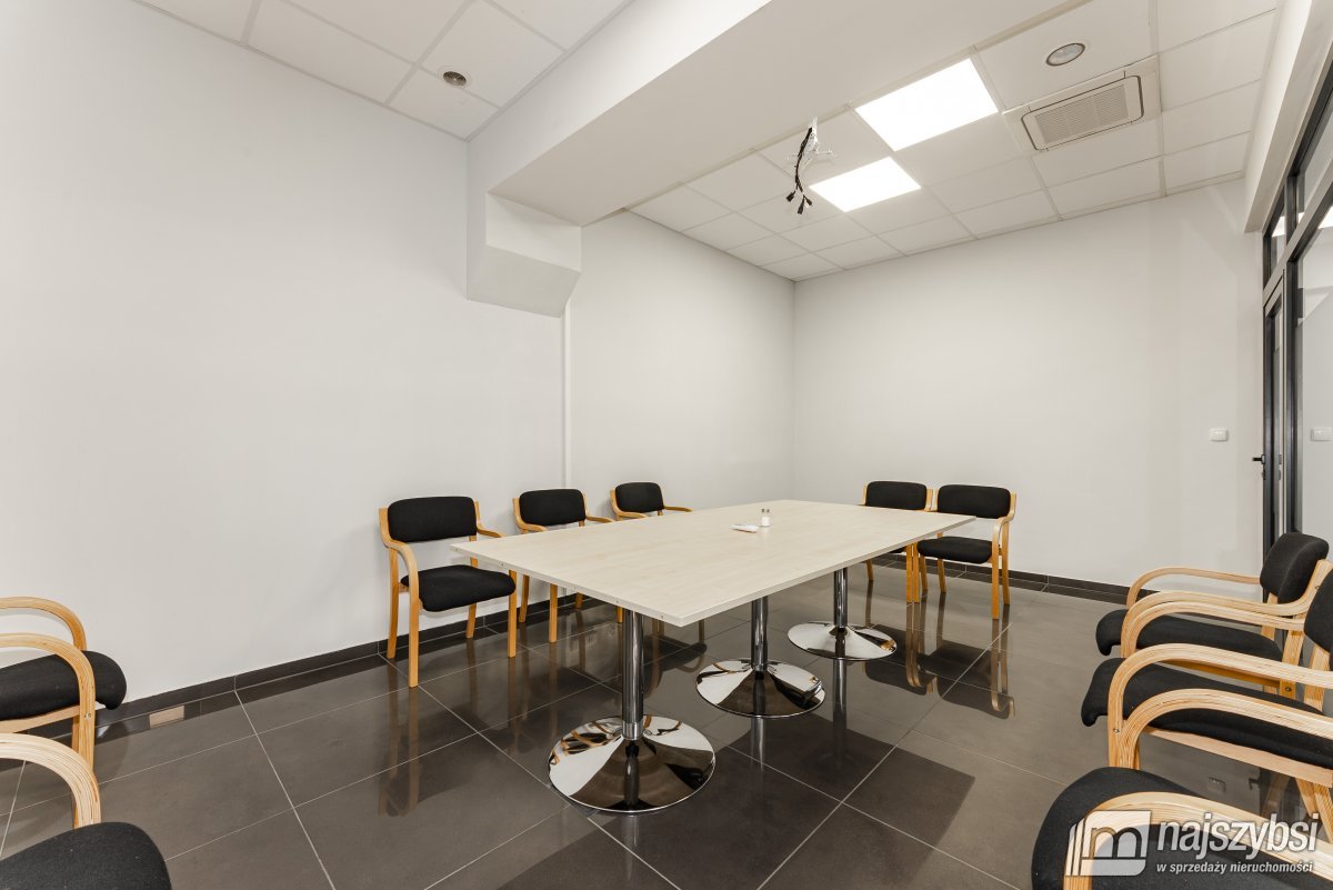 Stargard-lokal usługowy 200m2,opłaty w cenie netto (18)