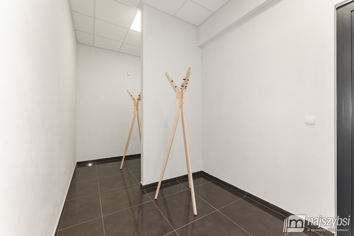 Stargard-lokal usługowy 200m2,opłaty w cenie netto (20)