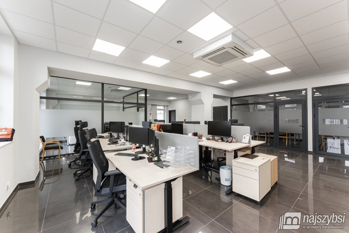 Stargard-lokal usługowy 200m2,opłaty w cenie netto (5)
