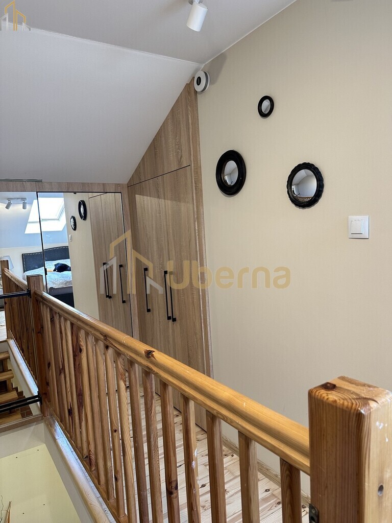 Dom i garaż nad wodą - światłowód (22)