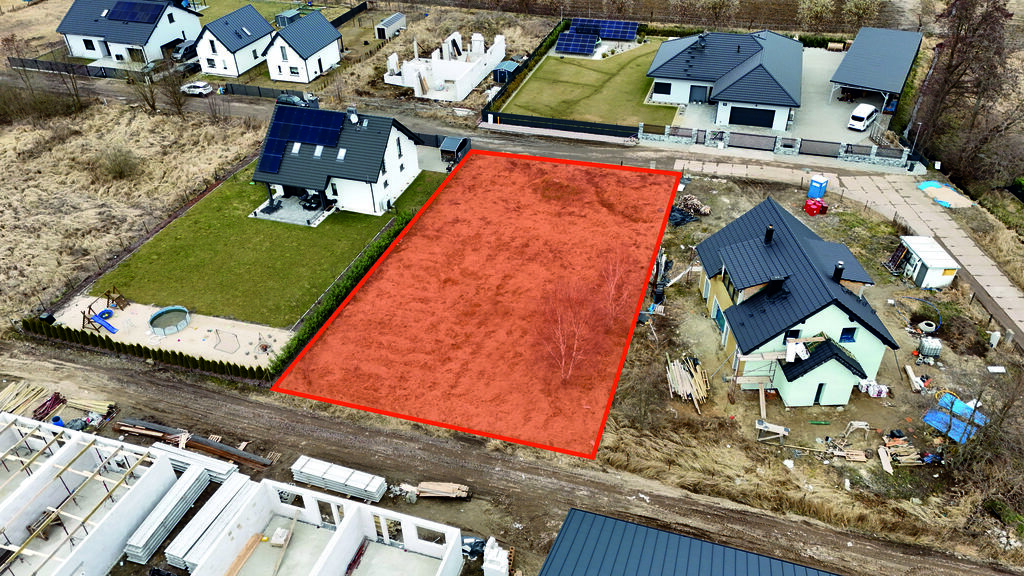 Działka w Dobrej, 972m2, Media (1)