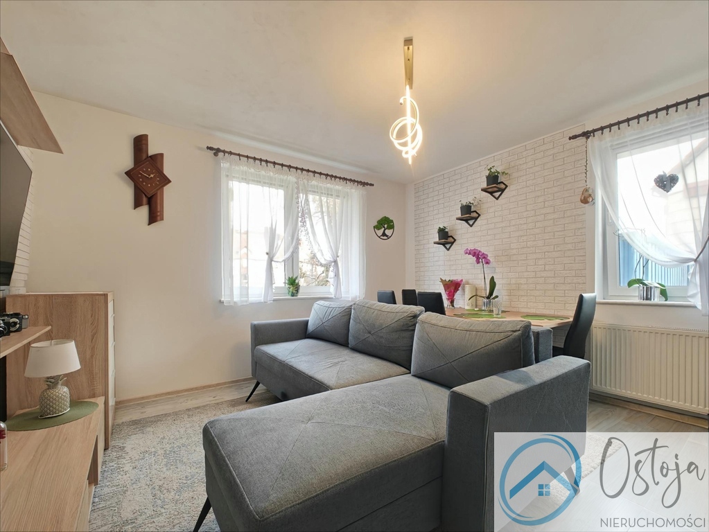 ​2 pokoje, 42,5m2 bez nakładów, cegła (1)