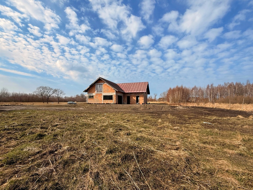 Ekskluzywny dom do wykończenia 1,5 km od Bałtyku! (14)