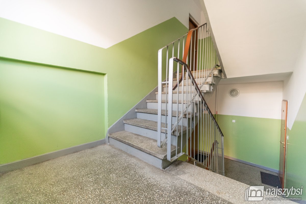 Goleniów- 70,76 m2, 2 piętro, blisko parku (22)